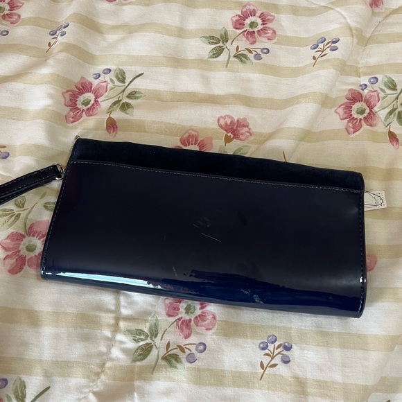 Embroidered floral purse/clutch - Picture 6 of 9